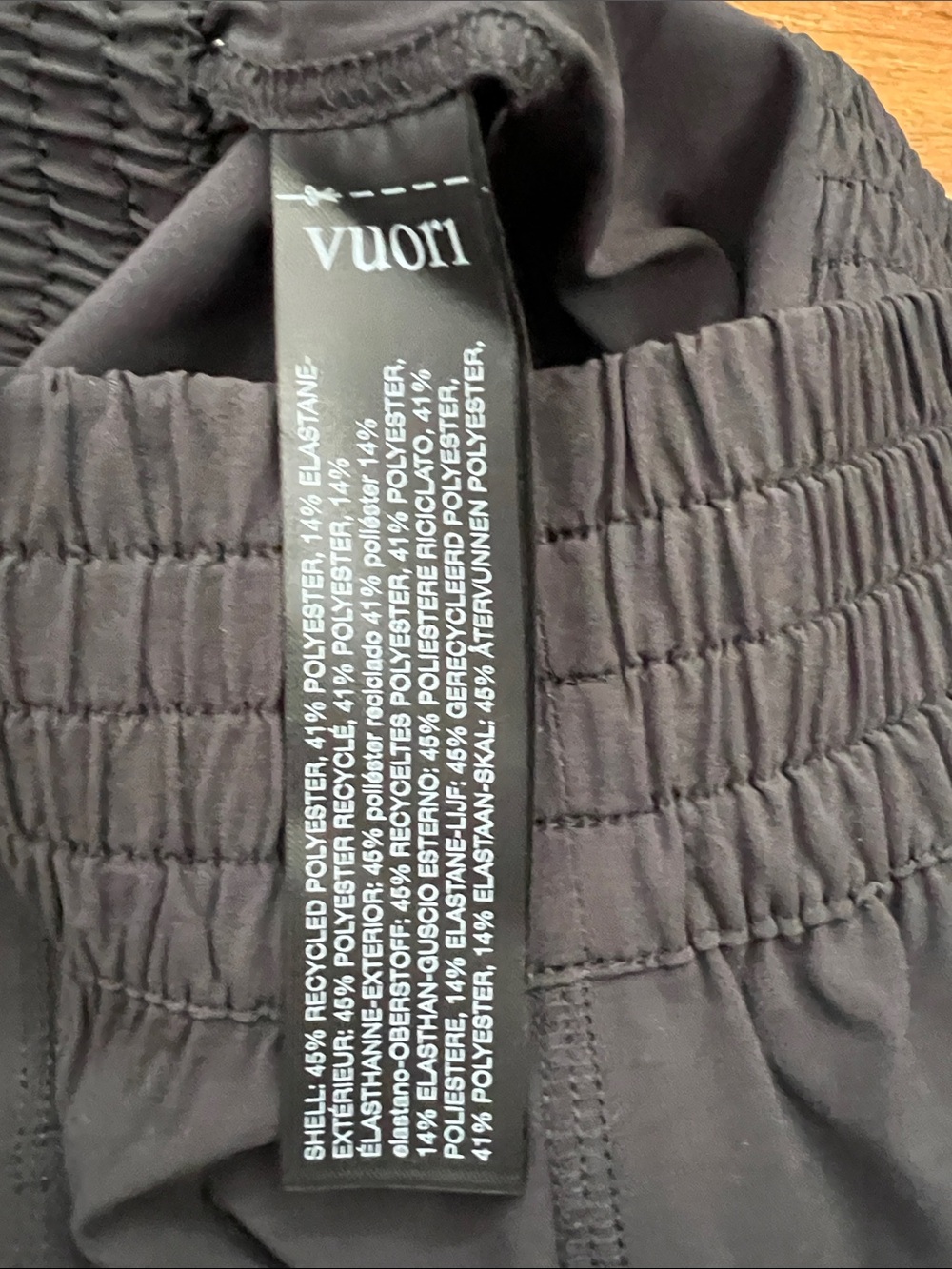 Vuori Black Villa Shorts Size XS NWT - Picture 4 of 5